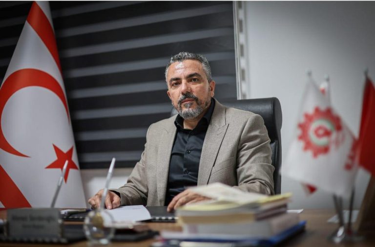 EK MESAİ ÜCRETLERİ ÖDENMİYOR: EMEKÇİLER ANGARYAYA ZORLANIYOR